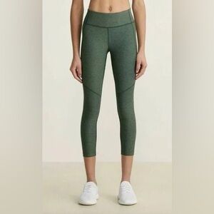 Outdoor Voices Warm Up Crop Leggings Size Small